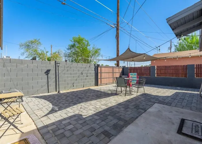 Casita With Beautiful Patio - Unit C * Phoenix